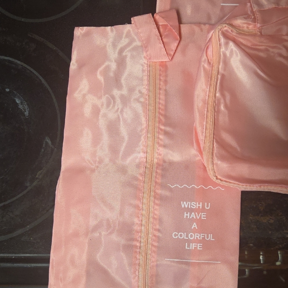 Pink Travel Organizer Set - Picture 2 of 16